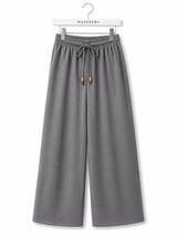 WOMEN’S ESSENCE TROUSERS